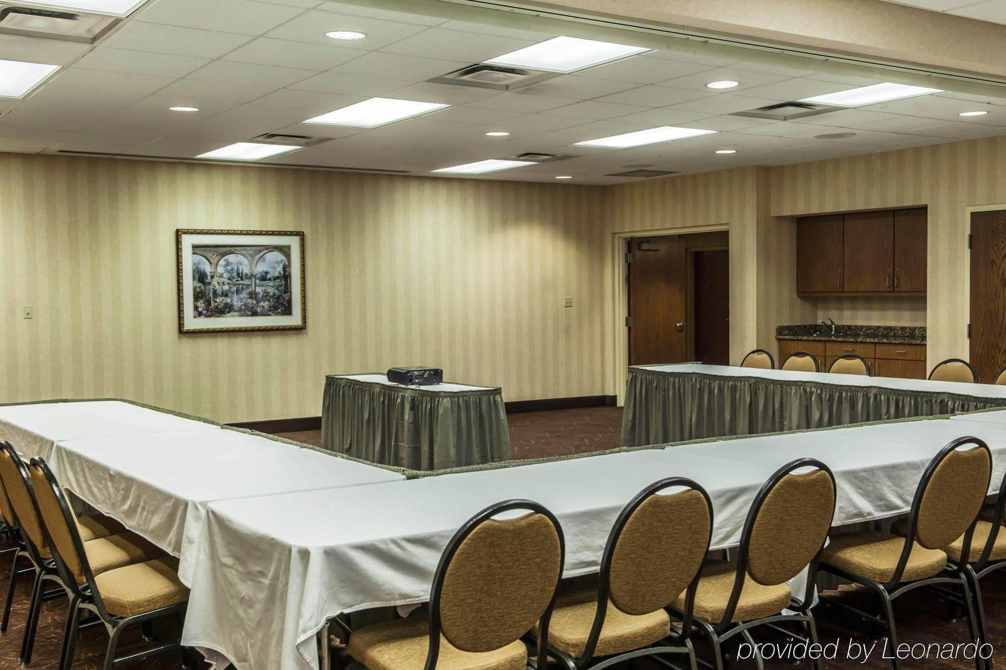 Holiday Inn - Columbus By Ihg Ngoại thất bức ảnh